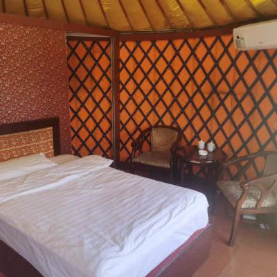 豪华蒙古大床房