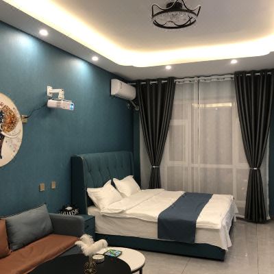 仲夏夜之梦投影大床房