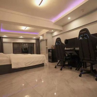 电竞舒适三人间