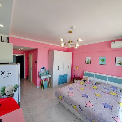 粉色主题景观大床房