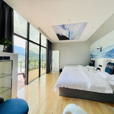 星空亲子房（观景露台+高清投影）