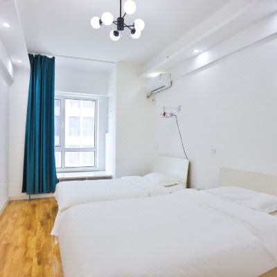 锦绣丨标准双床房