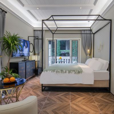 罗曼罗兰大床房『欧陆度假风格|高级灰色调|法式小阳台