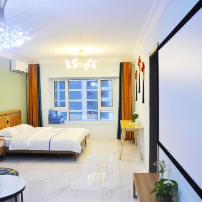 北欧清新双大床投影套房