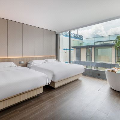 豪华院景家庭亲子双床房（智能客控+梦百合床垫+冰箱+智能马桶）