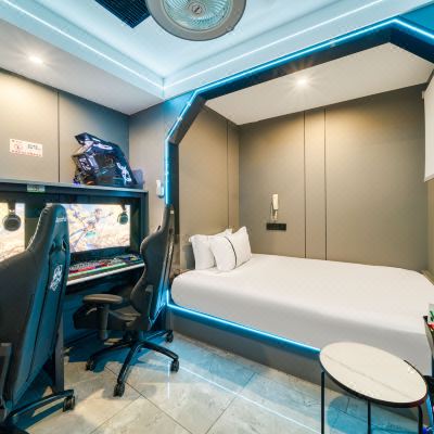 电竞情侣房[网吧钻石特权]