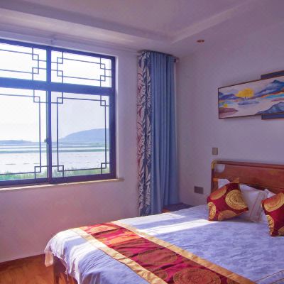 易安•湖景大床房