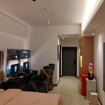 外星人Twilight knight110寸投影双人电竞大床房