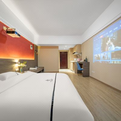 巨幕魅影大床房