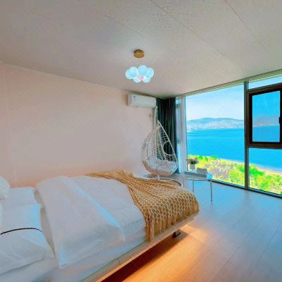 海阔天空落地大床房