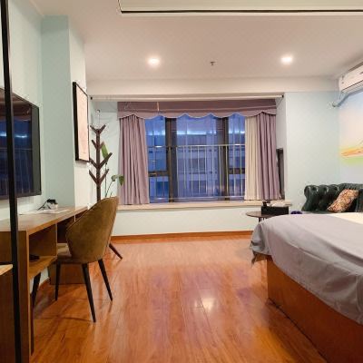 北欧豪华江景大床房