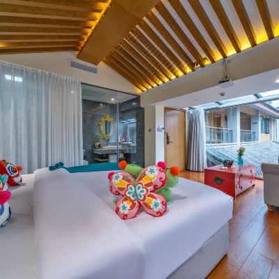 享·沐浴阳光大床房