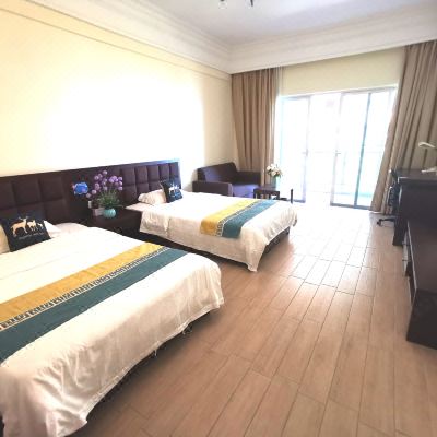 依山伴海海景双床房