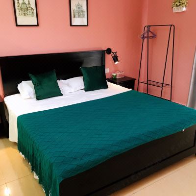 阳台温馨大床房