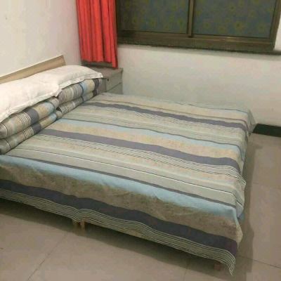 普通间（公共卫浴）