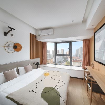 晨星丨初印象-单卧丨百寸影院-可吸烟