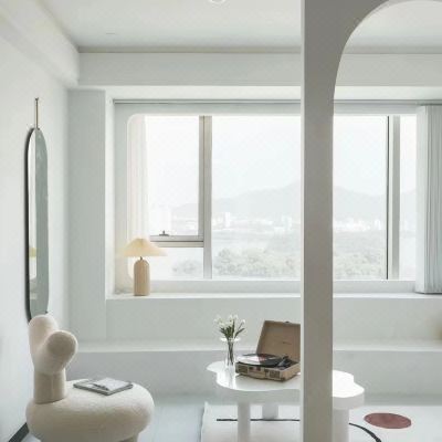 安娜的夏天 LOFT Vip 百寸影院房（湖景浴缸房）