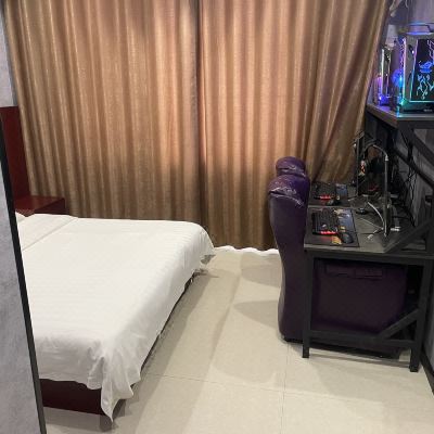 电竞大床房