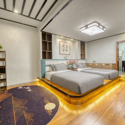 䖝二悦己双床房