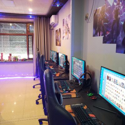 电竞主题五人房[3060显卡+29寸165HZ高刷]