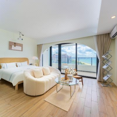 ins风一线海景影音大床房