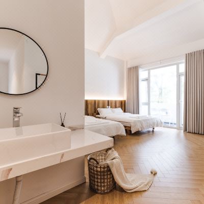 西山景观家庭房