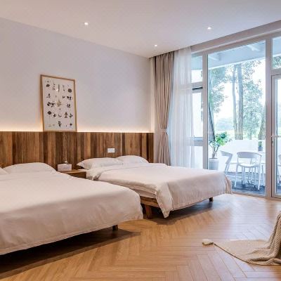 西山茶园山景六房包栋（草坪泳池）