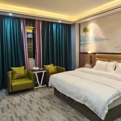 雅致豪华大床房