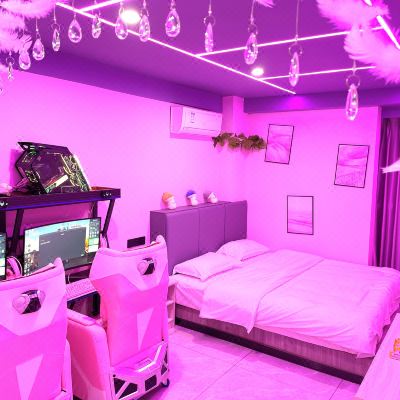 情侣上分电竞大床房[腾讯游戏特权]