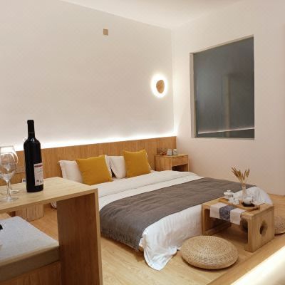 蝶恋画田·日式塌塌米浴缸大床房