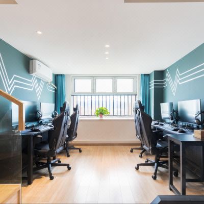 高端电竞四人间[NVIDIA RTX3060+酷睿i710700+166HZ]