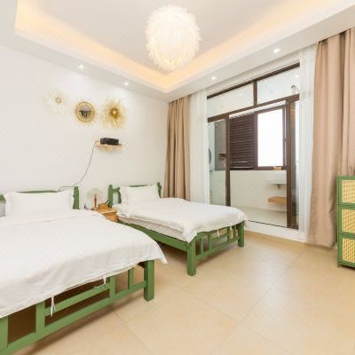 高清投影舒适双床房