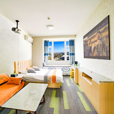 景致投影大床房