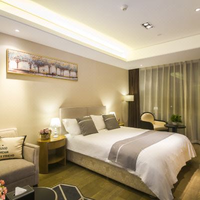 万丽海景大床房（45度观海）