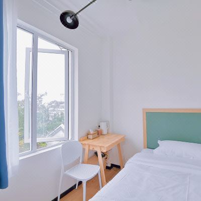 经济单人间（公用卫浴）