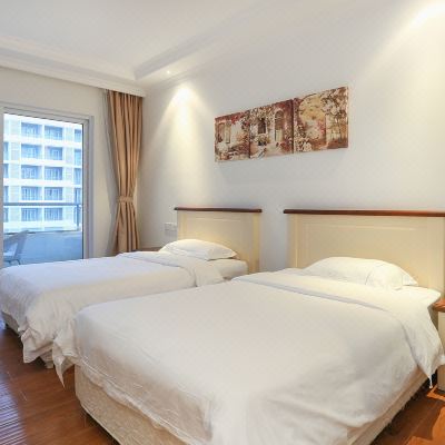 高级园景双床房