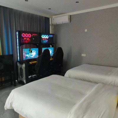 豪华兄弟双人电竞房[NVID3080Ti显卡光线追踪+cpuit el酷睿i712700f内存32G5代内存+32寸AOC 155HZ显示器]