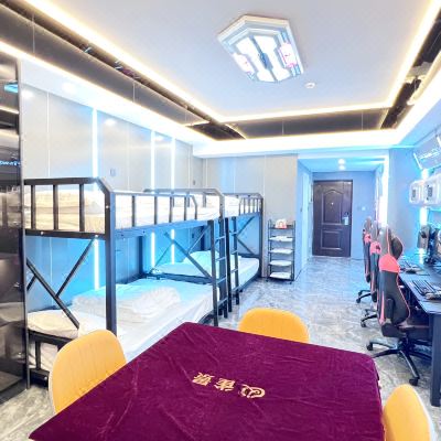 电竞棋牌三人间