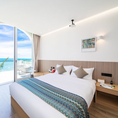 椰木-海景大床房