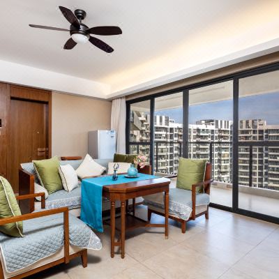 舒适两室一厅（阳台+沙发+洗衣机）