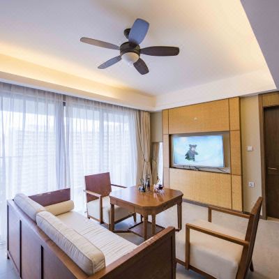 高层舒适两室一厅（大阳台+厨房+洗衣机）