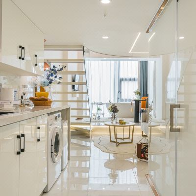 私汤丨LOFT大床房 （汤池100寸双影音）