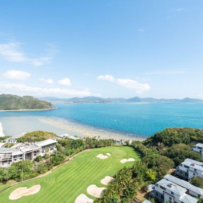 云邸4房1厅1厨2卫3阳台（260平全海景复式套房+超大阳台观山看海高尔夫景+1梯1户 +冰箱+洗衣机+厨具齐全)