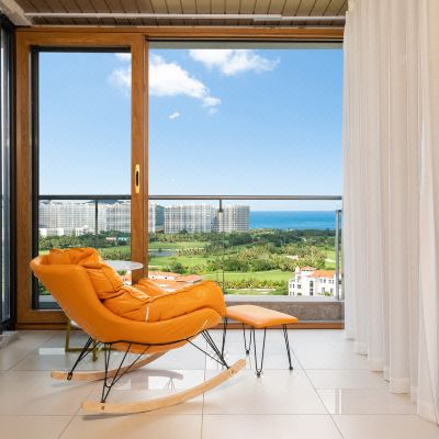 果岭2房1厅1厨2卫1阳台意式高尔夫海景套房（浴缸+冰箱+洗衣机+厨房厨具家电齐全）