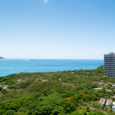 2房1厅赶海海景套房（大阳台无遮挡海景+冰箱+洗衣机+厨房厨具家电齐全）