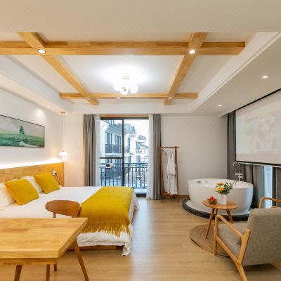 菩提-网红吊床浴缸双床房