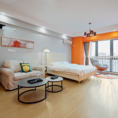 爱马仕橙影宿房