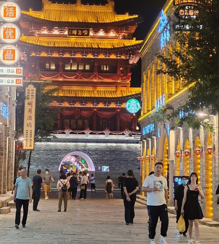  天下民宿 之 房东小土公寓(前进东街2号分店) 