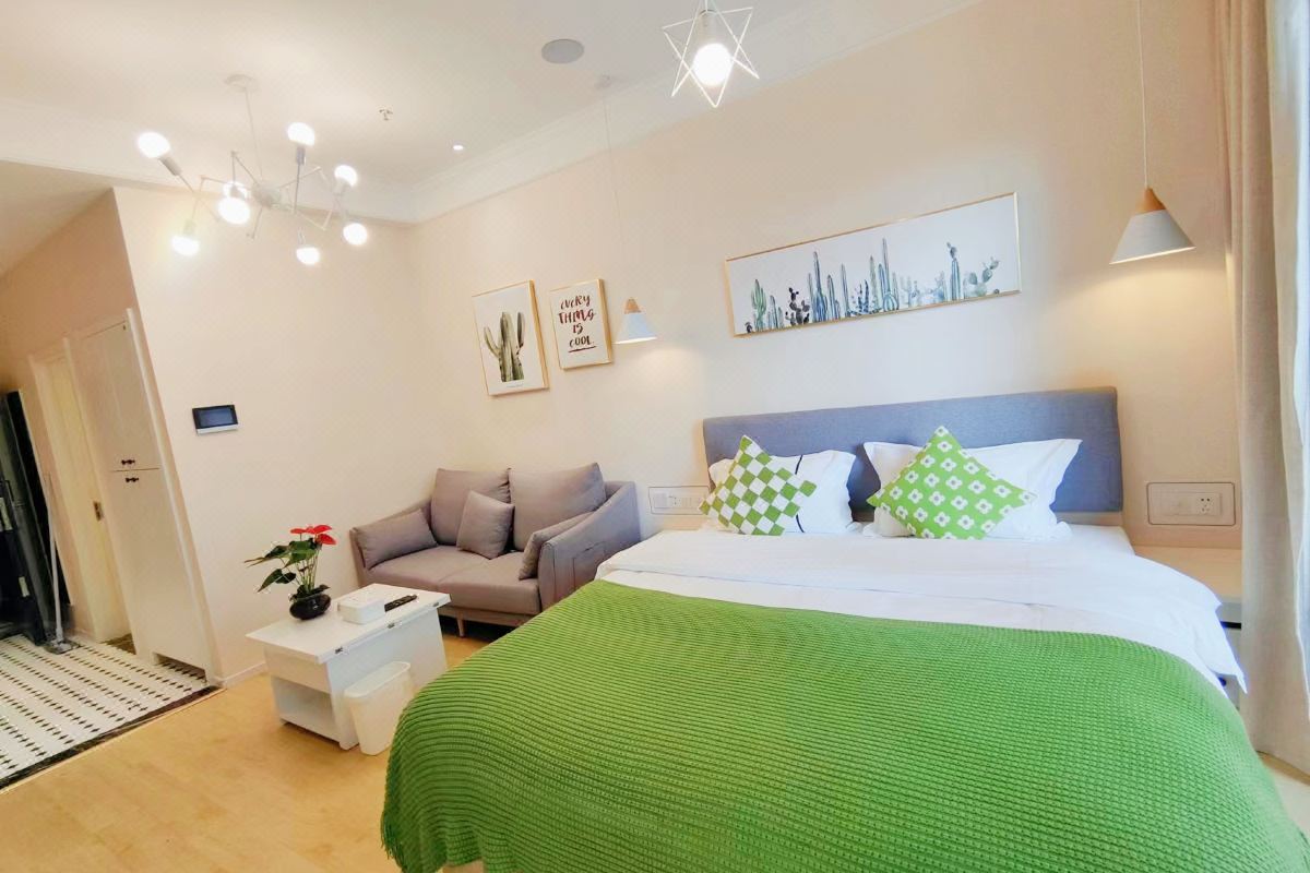  天下民宿 之 悦见拾光酒店(昆明高铁南站店) 