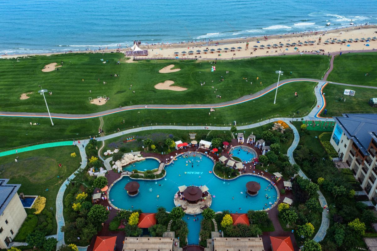  天下民宿 之 北戴河澳罗拉公寓(阿卡小镇店) 